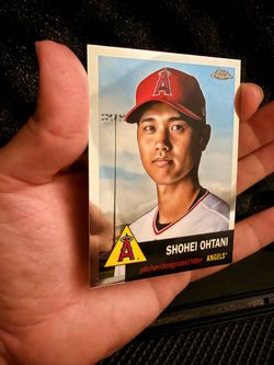 Shohei Ohtani Topps Chrome Baseball Card