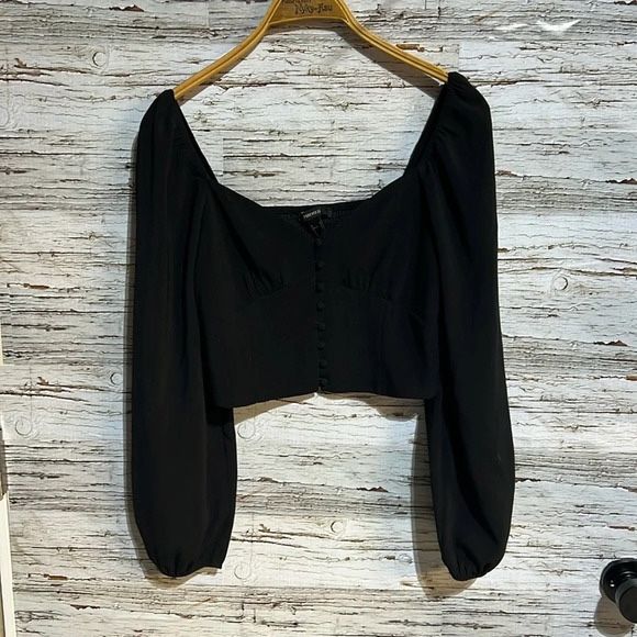 Forever 21 black  blouse crop top size small 