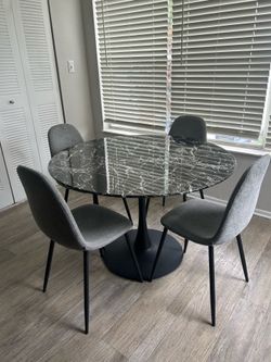 Dinner Set