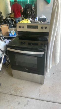 Whirlpool refrigerator and stove