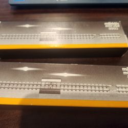 Marking Z Scale 8993 set of 2. Great condition.