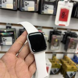 Apple Watch S8 41MM GPS UNLOCKED 