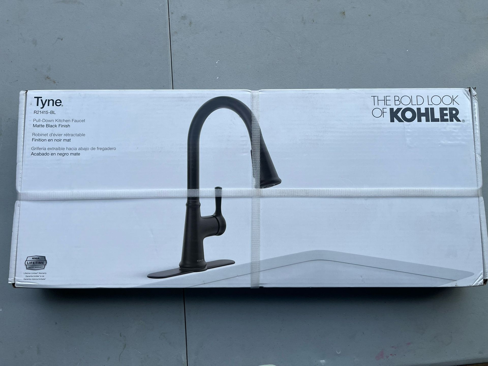 NEW Kitchen Faucet Kohler Black Pull down