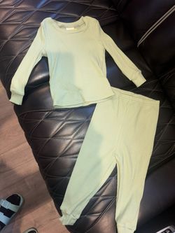 Toddler clothing set  Size 2T Brand new with tags