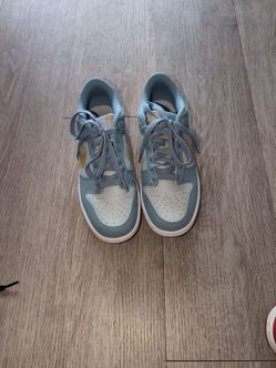 Nike Dunk Low

Clear Blue Swoosh (GS)