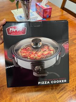 Nonstick electric pizza cooker brand new