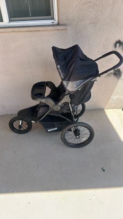 Babytrend expedition plus jogging stroller