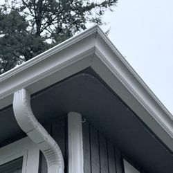 150 ft Large-Size Gutters From Gutter Helmet – Excellent Condition