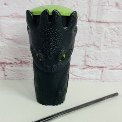 How To Train Your Dragon Toothless Grippr Cup With Straw Cinemark Exclusive