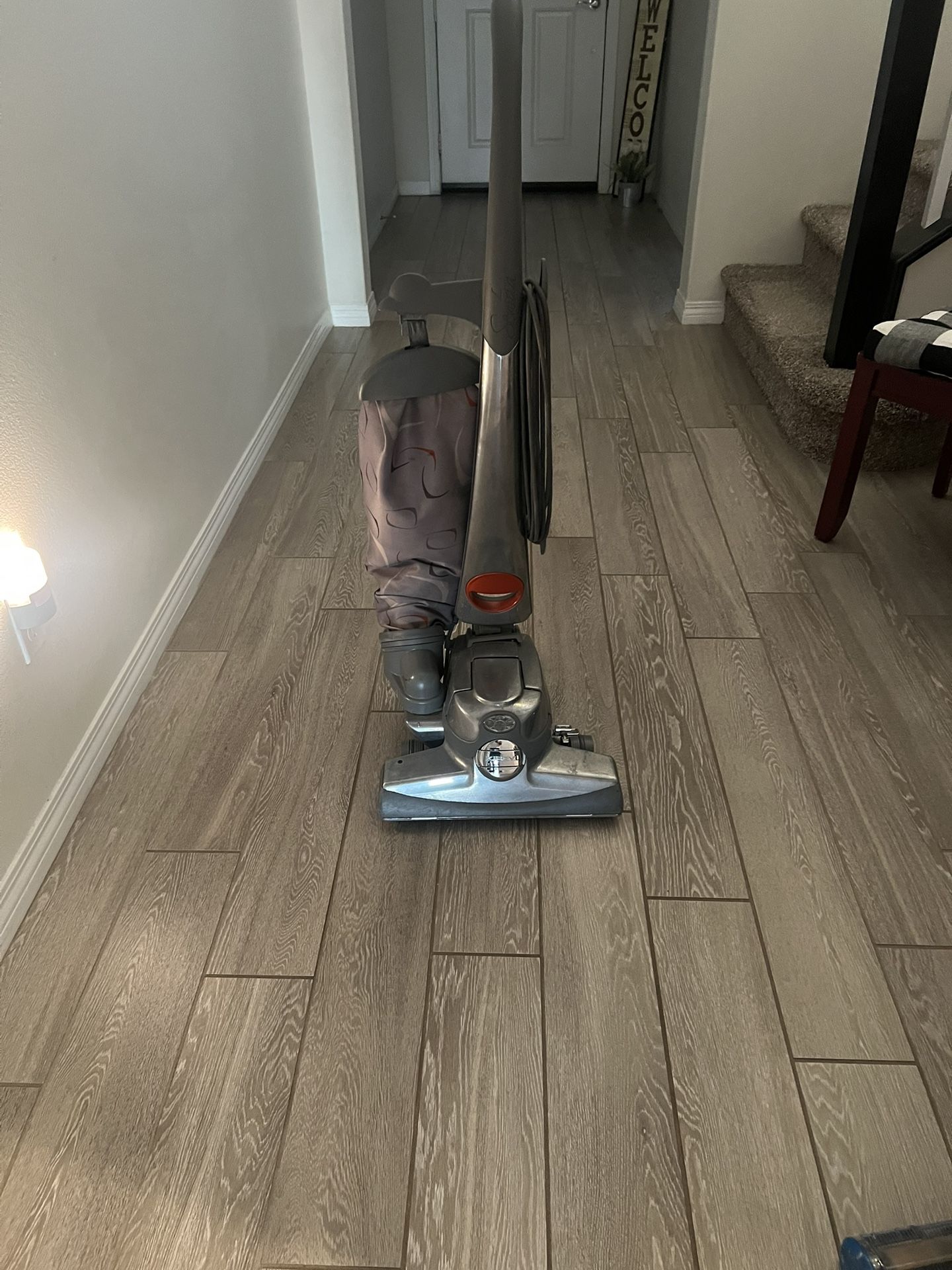 Kirby Upright Vacuum