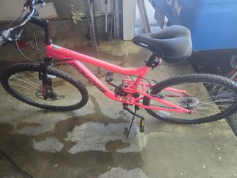 Mongoose Mountain Bike