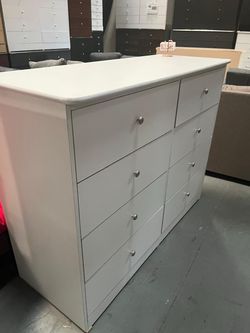 New Dresser 8 Drawers