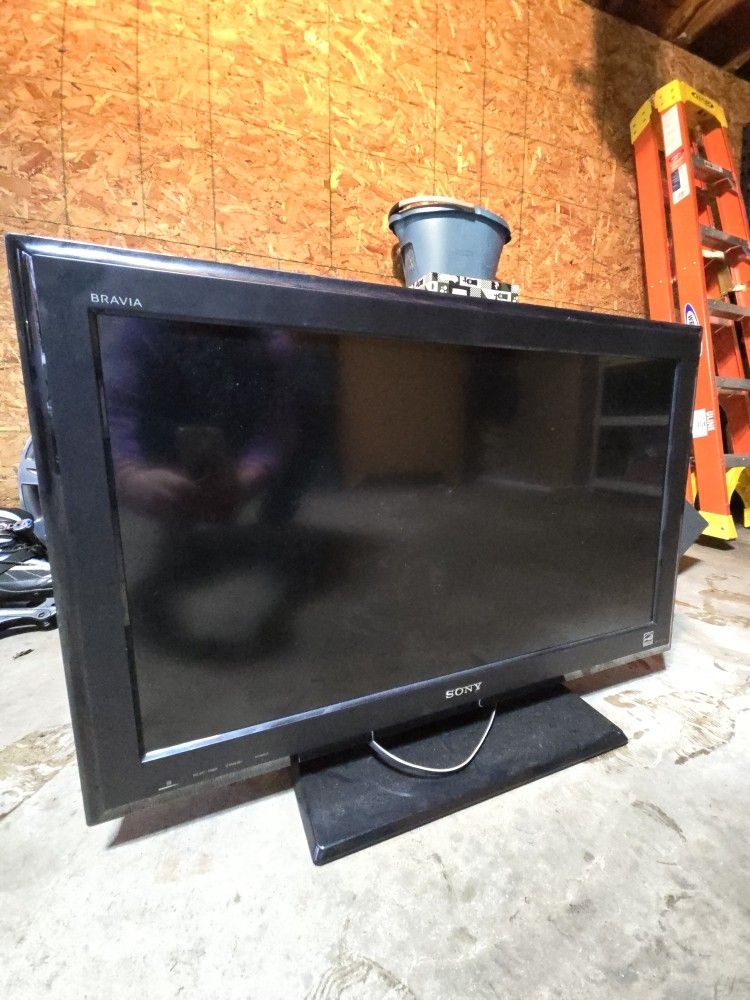 Sony 32" TV