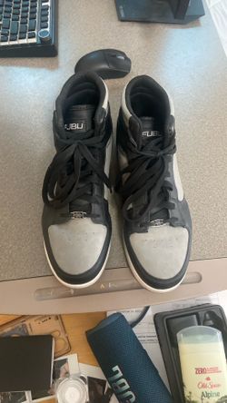 Shoes Size 11