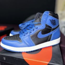 Air Jordan 1 High (Size: 10.5M)