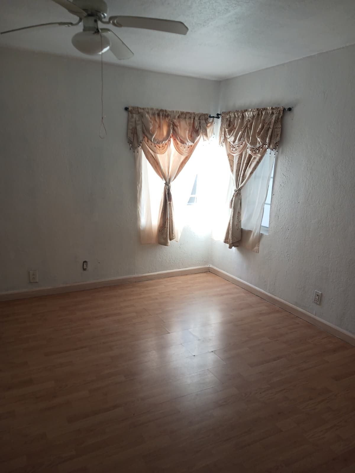 Big Room With Bathroom For Rent