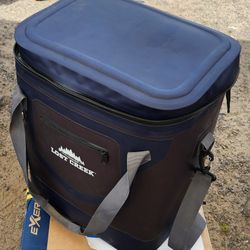 Lost Creek 36 Can Soft Cooler NEW!

