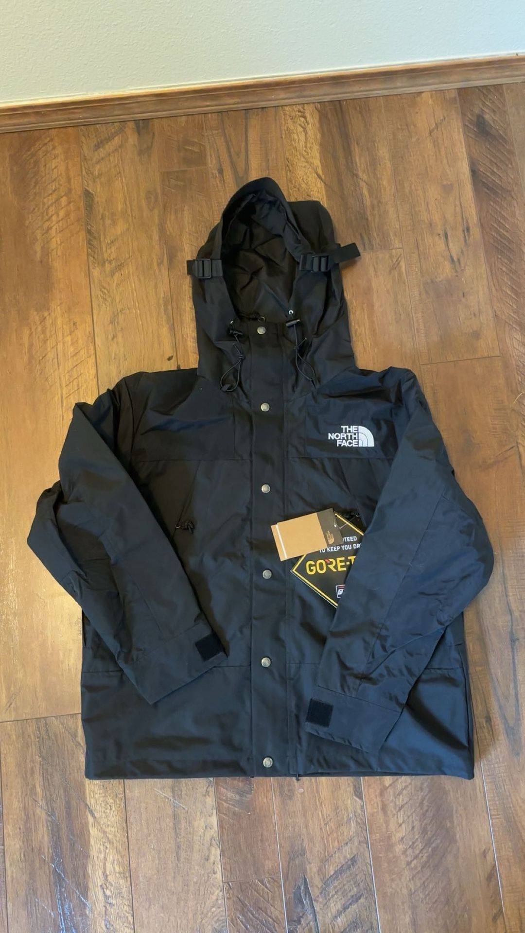 The North Face Goretex Mountain Jacket Large
