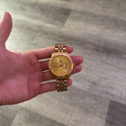 Men’s GOLD WATCH