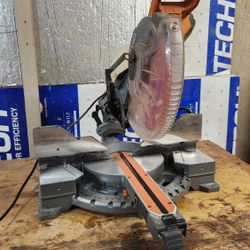 Ridgid 12" Sliding Compound Miter Saw Model R4221