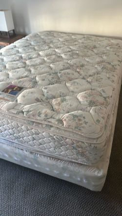 Queen Bed