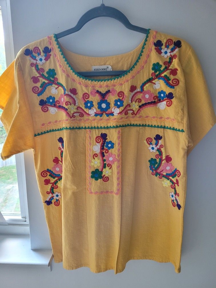 Women Mexican Embroidered Blouse With 2 Headbands