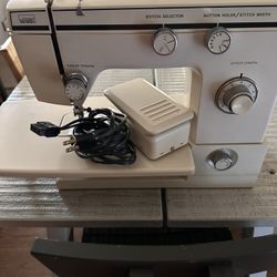 Montgomery Ward Sewing Machinr