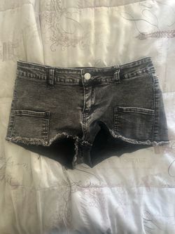 Grunge grey shorts