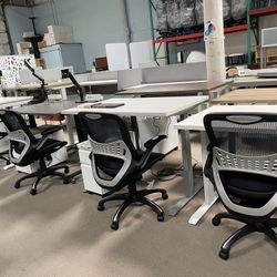 Office Furniture Desk And Chairs 