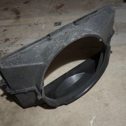 2004 Suburban Fan Shroud