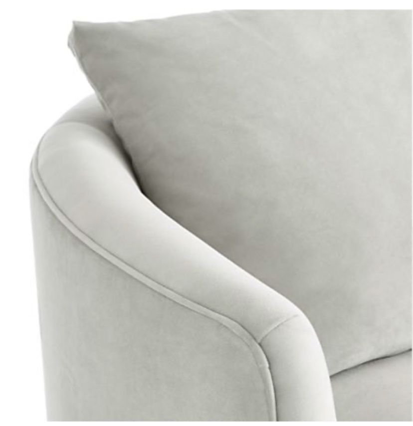 CRATE BARREL Tillie Grande Swivel Chair for Sale in West Los