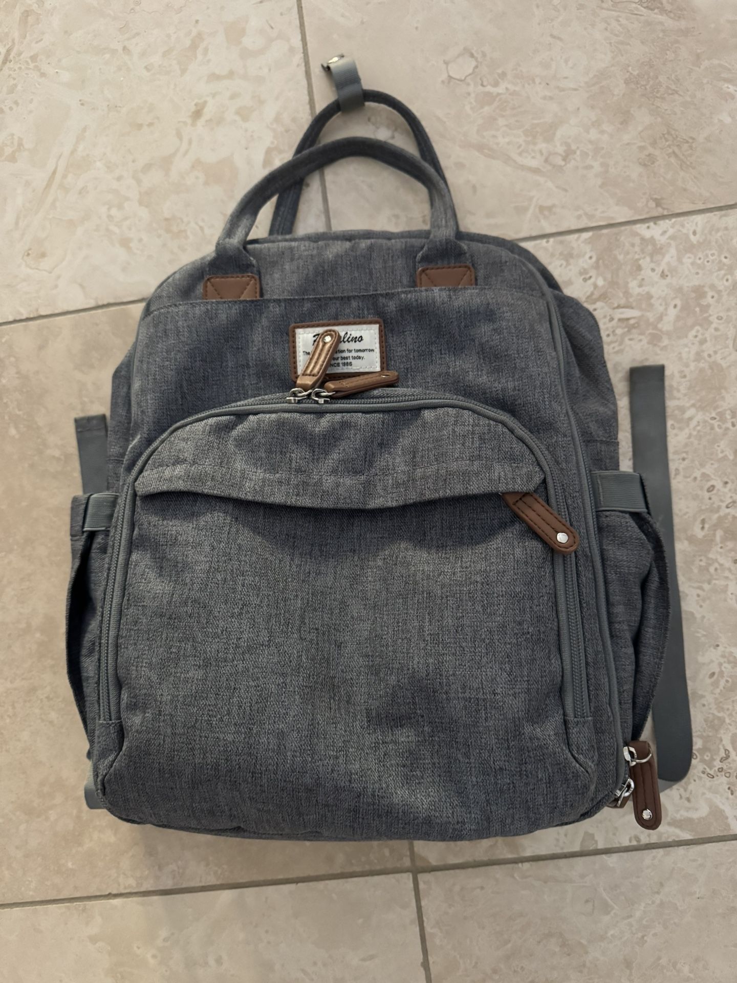 Ruvalino Backpack