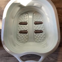 foot bath for pedicure