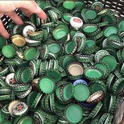 1100 classic and Vintage Inspired Bottle Caps mostly Heineken 