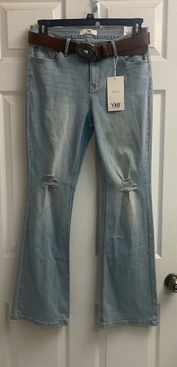 Brand new light blue rip denim jeans with belt size 11