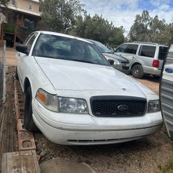 1998 Ford Crown Victoria