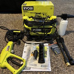 Ryobi 1800 PSI 1.2 GPM Cold Water Corded Electric Pressure Washer with Premium Foam Blaster and Automotive Accessory Kit