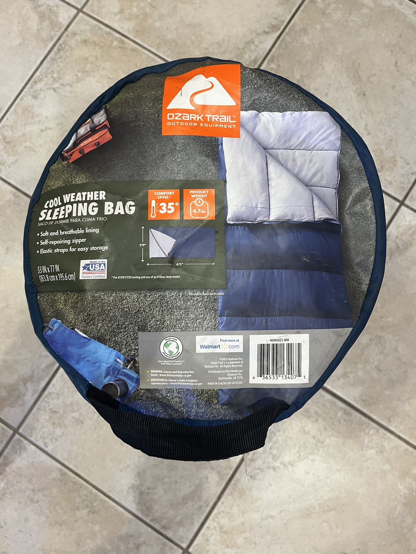 SLEEPING BAG (33” X 77”)