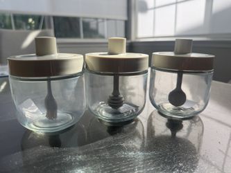 Glass Condiment Jar Set with Silicone Brush, Honey Dipper & Spoon – Leakproof Lid Kitchen Dispenser Containers