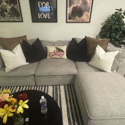 Gray Sectional And Ottoman