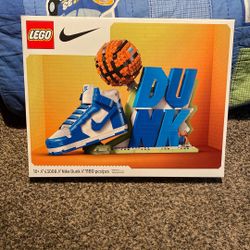 Nike Dunk Lego Set