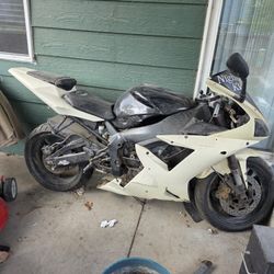 2002 Yamaha Rzf r1