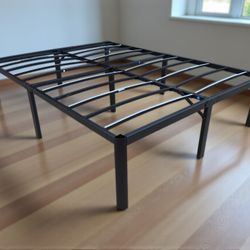 Amazon Basics Black Steel Queen Platform Bed Frame