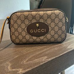 Gucci GG Supreme Neo Vintage