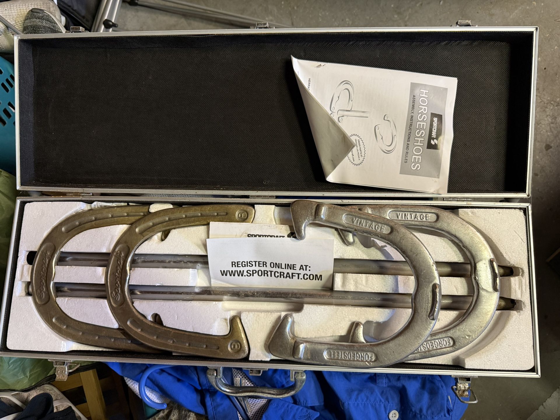 Sports Recreational Horseshoe Set