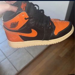 Jordan 1 shattered backboard 