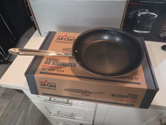 All-Clad D5 Brushed Stainless Nonstick 10" Fry Pan