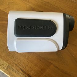 Golf range finder - Bushnell, precision pro