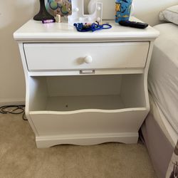 White Kids Bedroom Furniture