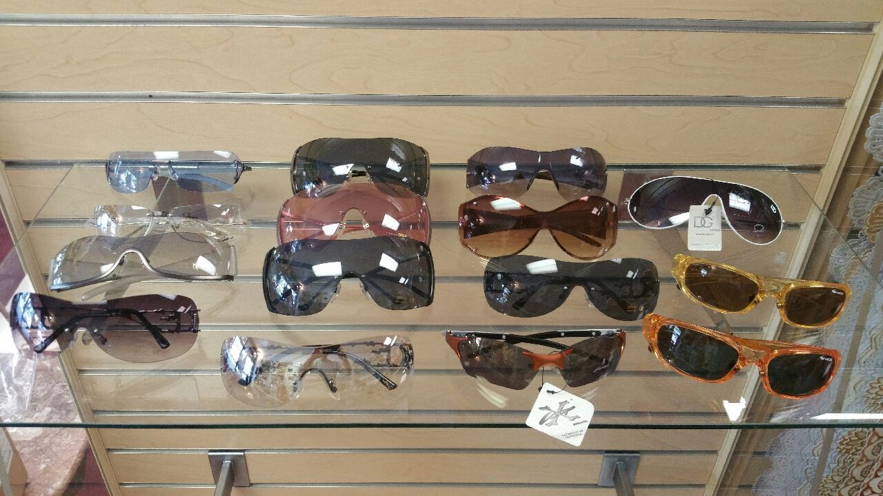 Sunglasses _ Mens & Womens ( NEW ) UV Protection